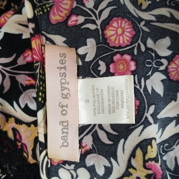 Woman One piece Dress - Picture 10 of 10